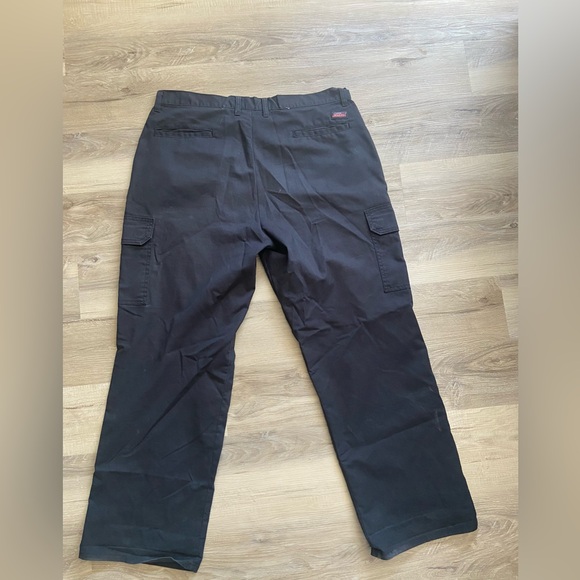 COPY - DICKIES CARGO PANTS - Picture 2 of 3